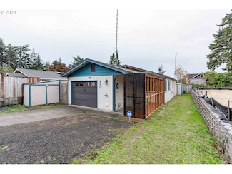 680 S Wall St, Coos Bay, OR 97420