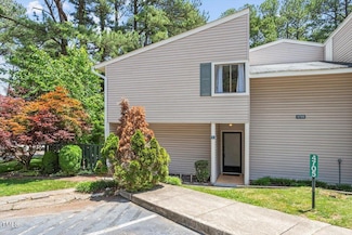 4705 Walden Pond Dr Unit 110-C, Raleigh, NC 27604