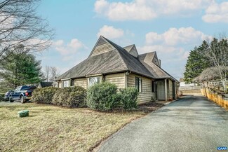 1120 Amber Ridge Rd, Charlottesville, VA 22901