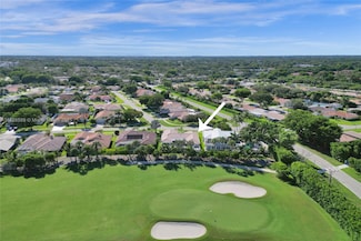 5854 Pinebrook Dr, Boca Raton, FL 33433