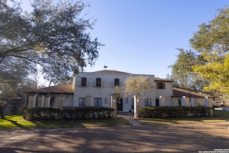 173 Medical Center Blvd, Alice, TX 78332