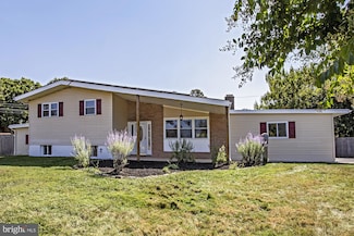 8 Cassandra Rd, Newark, DE 19702