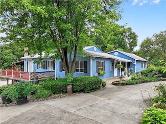 2345 Tuscarawas Rd, Beaver, PA 15009