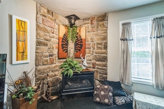 426 Lakewood Rd, Branson, MO 65616