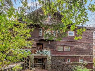 83 Alta Ave, Yonkers, NY 10705