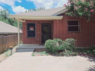 1502 E Mulkey St, Fort Worth, TX 76104