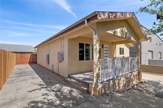 14815 Country Ln Unit 2, Fontana, CA 92335
