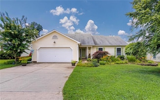 3576 Bent Trace Dr, High Point, NC 27265