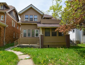 2625 N 50th St, Milwaukee, WI 53210