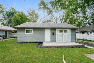 2358 Century Dr, Columbus, OH 43211