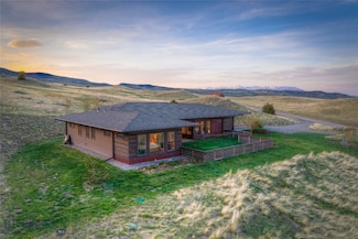 49 Bison Trail, Livingston, MT 59047