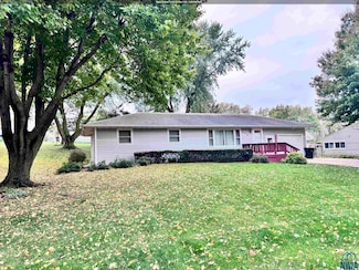 312 E Reed St, Ute, IA 51060