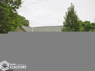 208 2nd Ave, Earling, IA 51530
