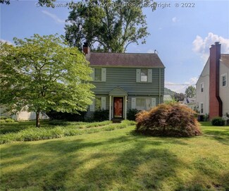 3711 Virginia Ave SE, Charleston, WV 25304