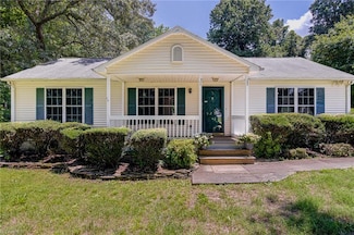 5201 Harvey Rd, Jamestown, NC 27282