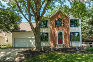 3588 Rivervail Dr, Columbus, OH 43221