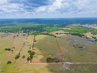 0 N C 470, Lake Panasoffkee, FL 33538