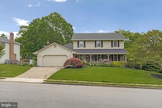 2689 Glencroft Rd, Vienna, VA 22181