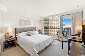 223 Saratoga Rd Unit 1514, Honolulu, HI 96815