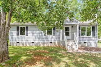 81 Honeysuckle Dr, Pittsboro, NC 27312
