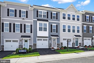904 Poppy Dr, Aberdeen, MD 21001