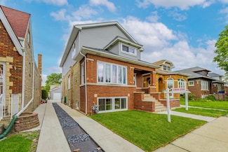 2336 Oak Park Ave, Berwyn, IL 60402