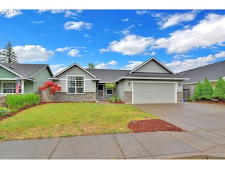 88106 Lindsay Ln, Veneta, OR 97487