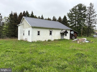 28 Erickson Rd, Ulysses, PA 16948