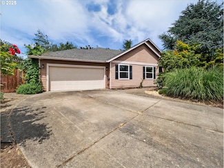 11823 Maxwell Ct, Oregon City, OR 97045