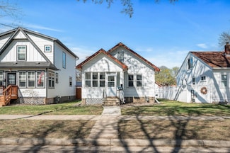 401 Saratoga St S, Saint Paul, MN 55105