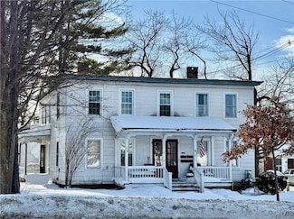 2 Nelson St, Cazenovia, NY 13035