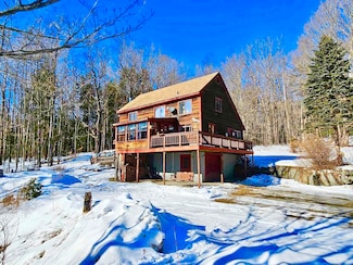 31 Brook St, Whitingham, VT 05361