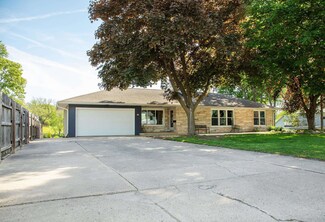 313 W Main St, Shell Rock, IA 50670