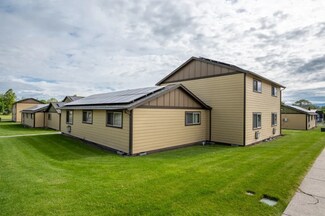 703 S 12th St, La Grande, OR 97850