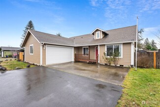911 Rotary Ln, Centralia, WA 98531