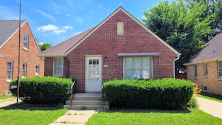 3050 N 76th St, Milwaukee, WI 53222