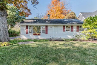 33328 N Eastwood Rd, Grayslake, IL 60030