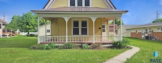 120 Main St, Scotland, SD 57059
