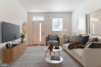 2658 Agate St, Philadelphia, PA 19125