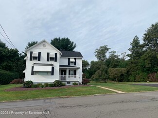 1168 Bennett St, Old Forge, PA 18518