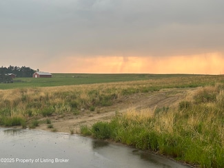 2364 Acres Dr, Dickinson, ND 58601
