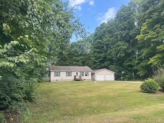 5387 Vera Dr, Mc Millan, MI 49853