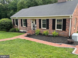 2227 Ridgewood Dr, Lynchburg, VA 24503