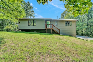 7207 Carriage Hills Dr, Roanoke, VA 24018