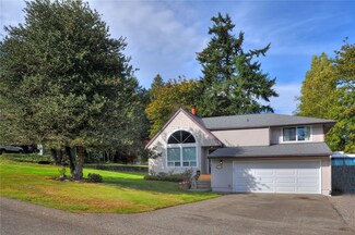 4012 Holly Park Dr NW, Bremerton, WA 98312