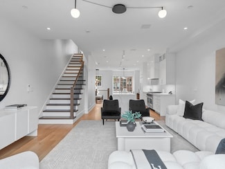 559 E Broadway Unit 559, Boston, MA 02127
