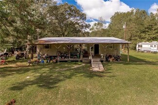 30825 Lavigne Rd, Tickfaw, LA 70466