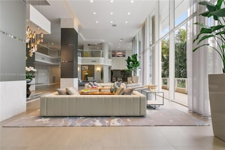 21150 Point Place Unit LPH 2902, Aventura, FL 33180