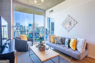 860 Peachtree St NE Unit 1613, Atlanta, GA 30308