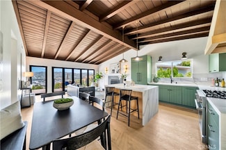819 Montecito Dr, Los Angeles, CA 90031